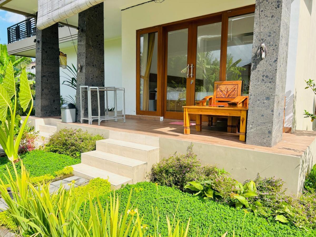 Pillow Inn Ubud Exterior photo