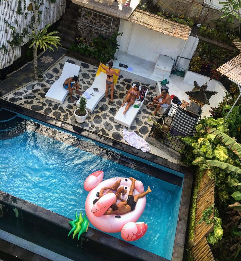 Pillow Inn Ubud Exterior photo