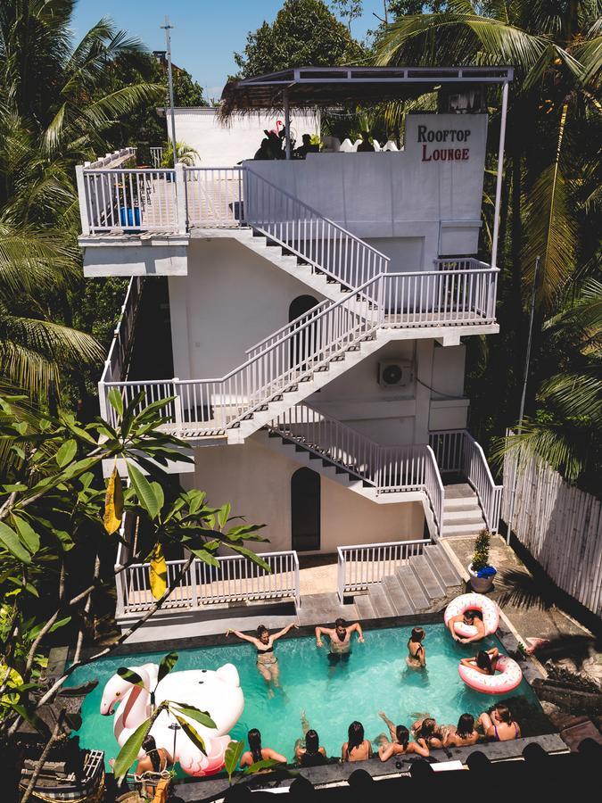 Pillow Inn Ubud Exterior photo